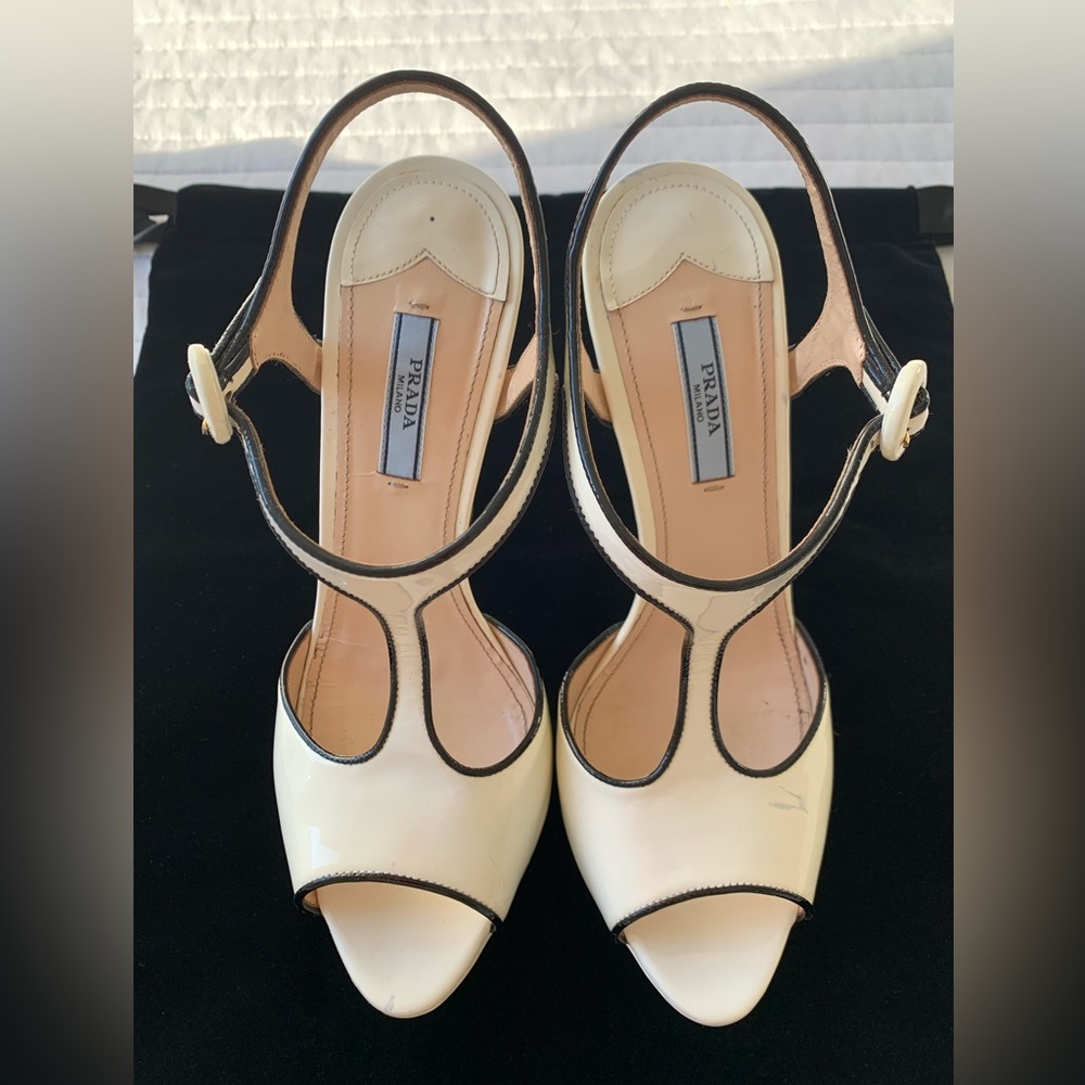Prada patent leather platform heel sandals, T bar, White size 39,5